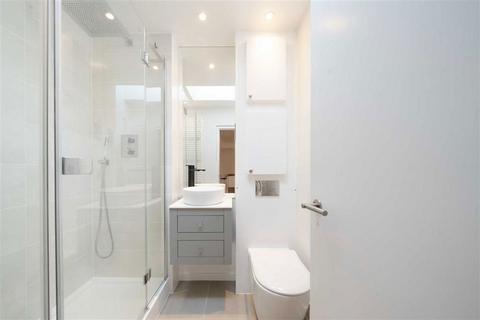 3 bedroom house to rent, Onslow Mews West, London SW7