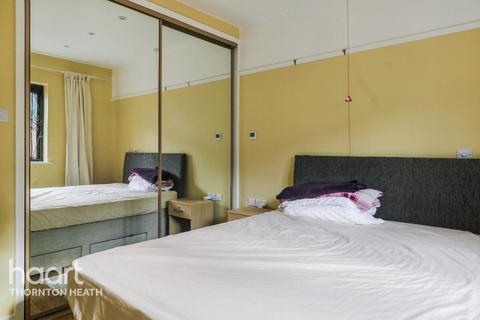 1 bedroom bungalow for sale, Bletchingley Close, THORNTON HEATH