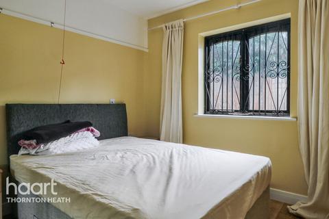 undefined, Bletchingley Close, THORNTON HEATH