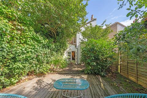 40 Elder Road, London, SE27 9ND