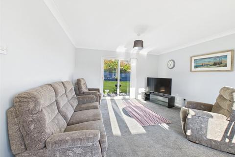 25 Beeching Close, Halwill Junction, Beaworthy, EX21 5XY
