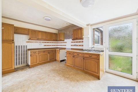 2 bedroom detached house for sale, Gap Road, Hunmanby Gap, Filey