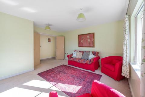 2 bedroom flat for sale, Cheam Road, Sutton SM1