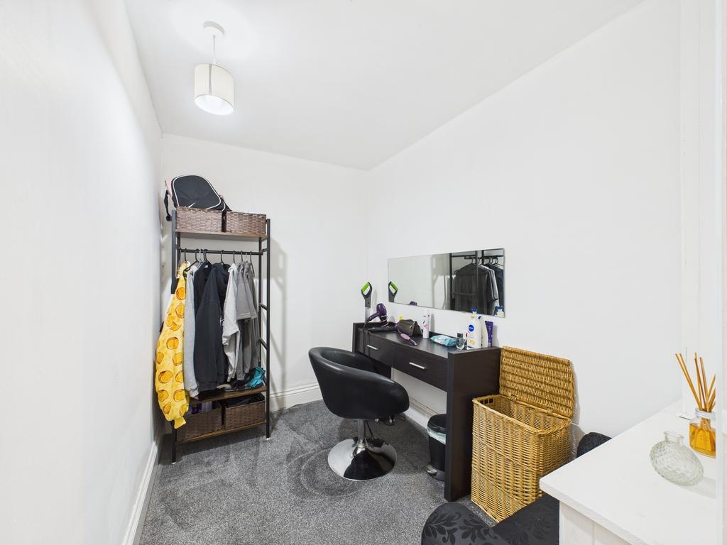 Study/dressing room