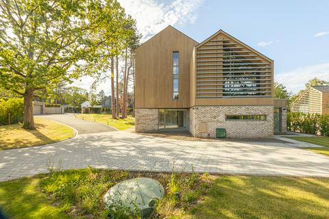 5 bedroom detached house for sale, Waterbank Place, Prestbury, SK10