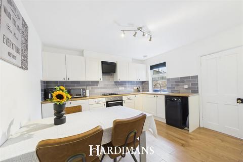 3 bedroom end of terrace house for sale, Edinburgh Road, Lowestoft