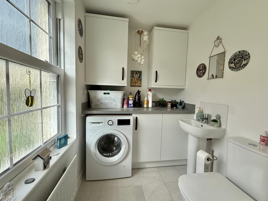 Utility + Cloakroom