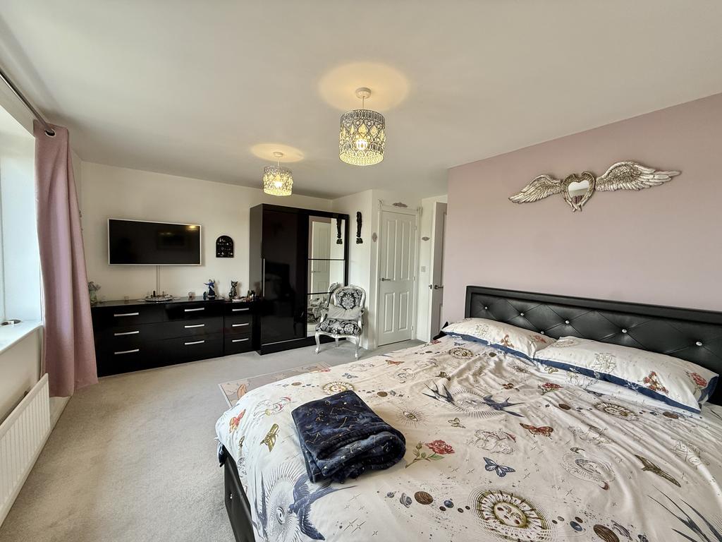 Main Bedroom
