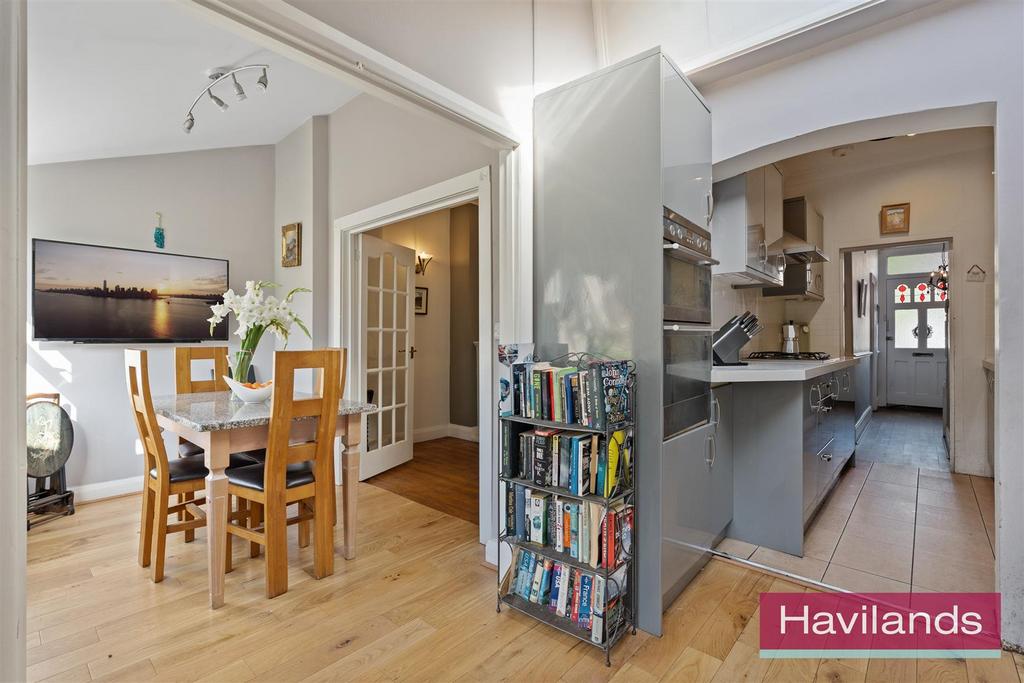 Ladbroke Road-14.jpg