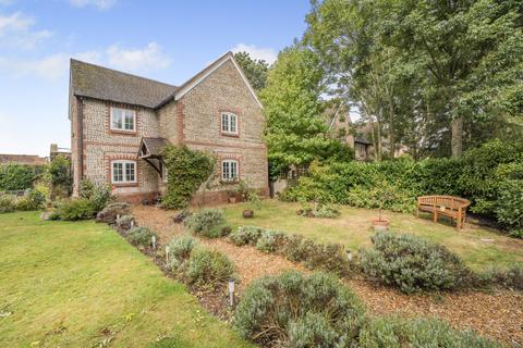 undefined, Tangmere Road, Tangmere, Chichester, West Sussex