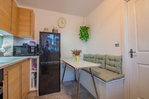2 bedroom terraced house for sale, Harvest Close, Beeston, Nottingham, Nottinghamshire, NG9