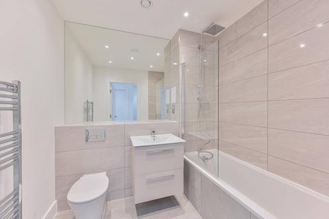 1 bedroom apartment for sale, Apt 1001 Hyde Apartments, Battersea, SW11
