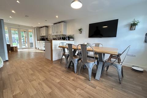 4 bedroom detached house for sale, Melbourne Villas, Edmondsley Lane, Daisy Hill, Durham, DH7