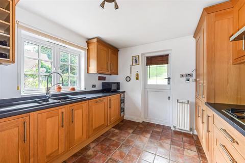 undefined, Priors Leaze Lane, Hambrook