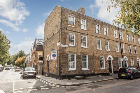 16 Pearson Street, London, E2 8JD