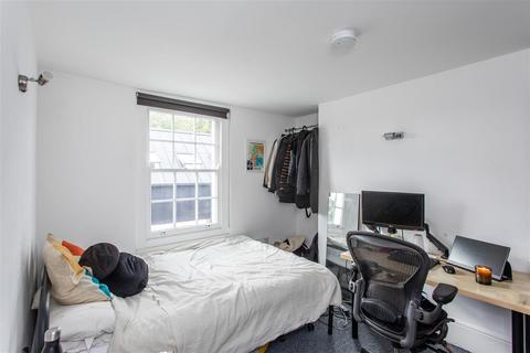 16 Pearson Street, London, E2 8JD
