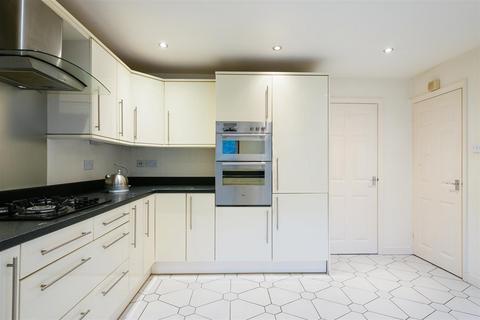 4 bedroom detached house for sale, Bonsor Drive, Kingswood, Tadworth