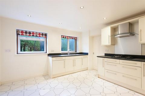 4 bedroom detached house for sale, Bonsor Drive, Kingswood, Tadworth