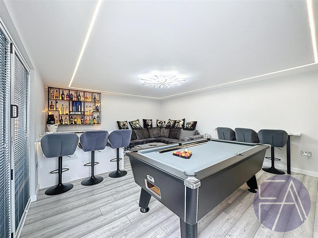 Pool room