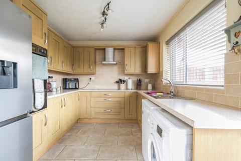 198 Bredon, Yate, Bristol, BS37 8TQ