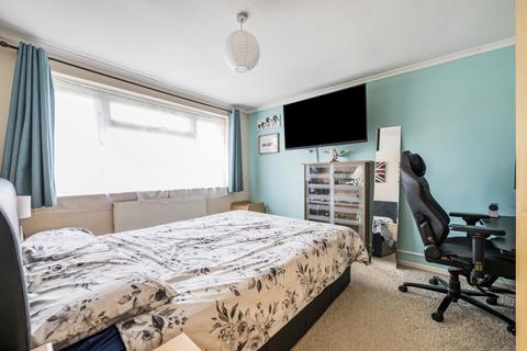 198 Bredon, Yate, Bristol, BS37 8TQ