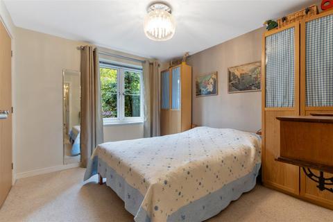 Flat 1, Compton House Idsworth Down, Petersfield, GU31 4EF