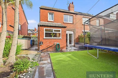 3 bedroom semi-detached house for sale, Peasholm Gardens, Scarborough