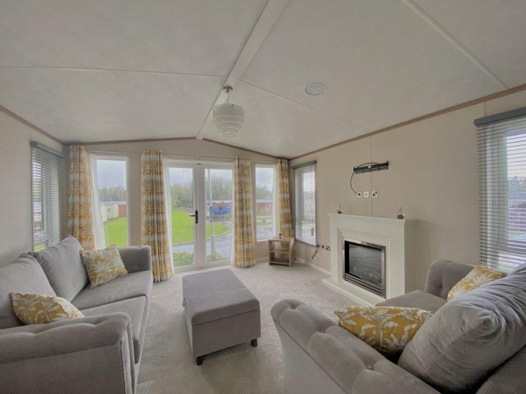 Serena Lodge I.jpg