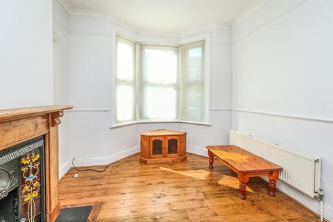 3 bedroom terraced house to rent, Glynde Street, London SE4