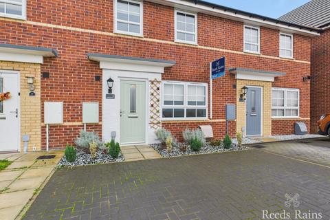 3 bedroom terraced house to rent, Dunstanburgh Walk, Durham DL16