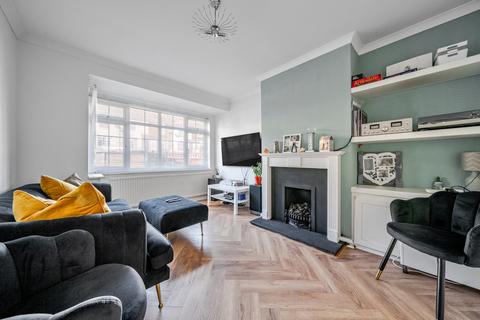 3 bedroom terraced house for sale, Main Road, Sutton At Hone, Dartford, Kent, DA4