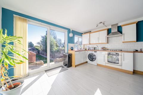 undefined, Main Road, Sutton At Hone, Dartford, Kent, DA4