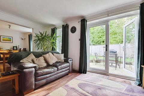 3 bedroom detached house for sale, Farleys Way, Rye TN31