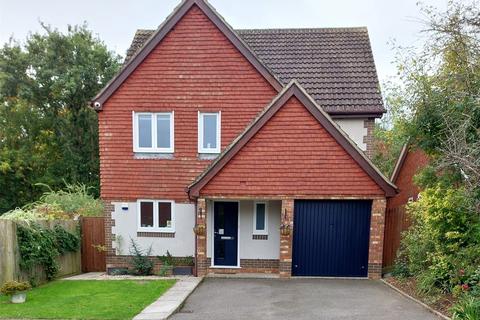 3 bedroom detached house for sale, Farleys Way, Rye TN31