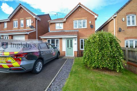 3 bedroom detached house for sale, Burley Close, Skelton