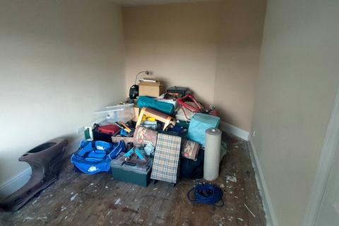 undefined, Russell Street, Wrexham LL14