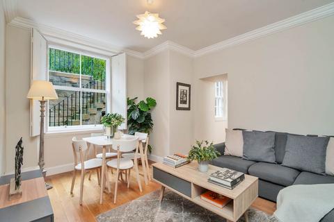 25 Belgrave Crescent, Edinburgh, EH4 3AL