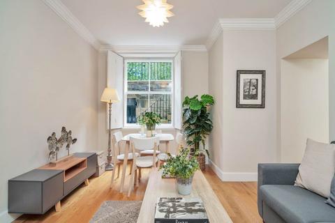 25 Belgrave Crescent, Edinburgh, EH4 3AL