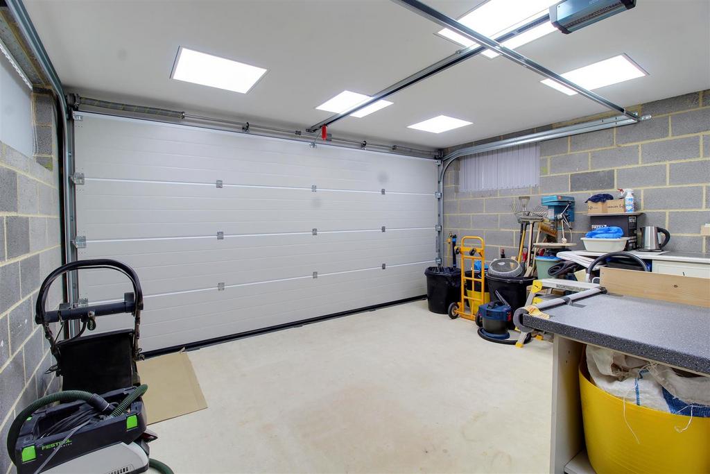 IMG 8767-IMG 8769.jpg