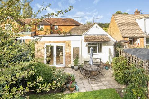 2 bedroom detached house for sale, Beacon View Road, Godalming GU8