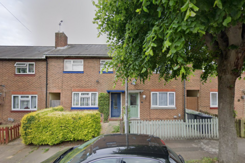 undefined, Derwent Road, Luton LU2