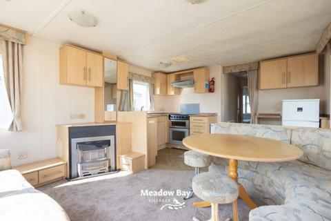 2 bedroom park home for sale - Hayling Island Holiday Park