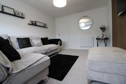 2 bedroom flat for sale, Avalon Drive, Newcastle Upon Tyne NE15