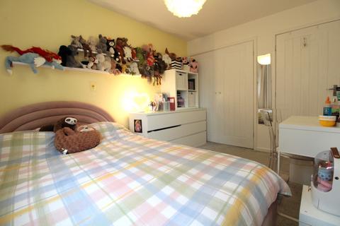 2 bedroom flat for sale, Avalon Drive, Newcastle Upon Tyne NE15