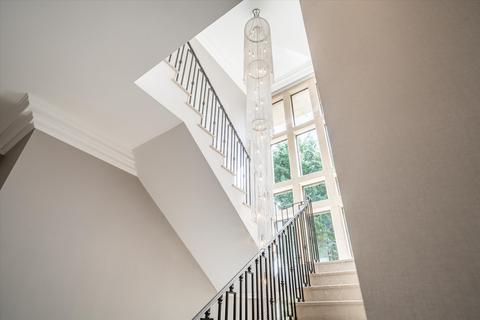 6 bedroom detached house for sale, Linden Road, St George's Hill, Weybridge, Surrey, KT13