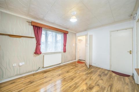 2 bedroom terraced house for sale, Bodmin Close,Kings Road, South Harrow, HA2 9HZ