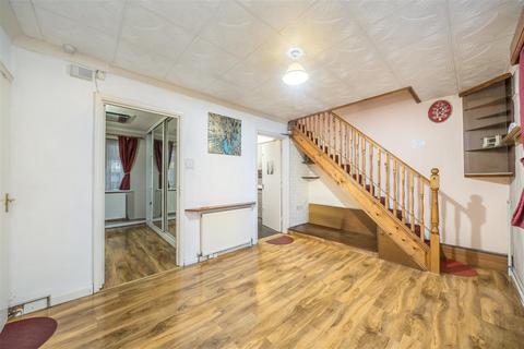 2 bedroom terraced house for sale, Bodmin Close,Kings Road, South Harrow, HA2 9HZ