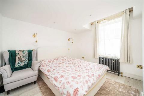 1 bedroom house for sale, High Street, Kingston Upon Thames KT1