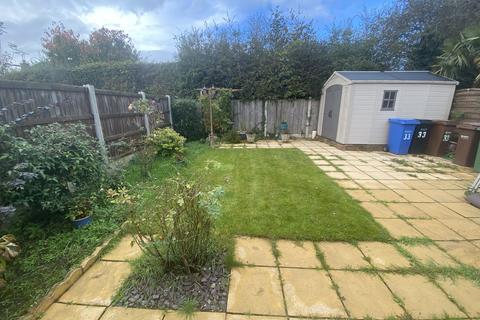 2 bedroom bungalow for sale, Totnes Avenue, Bramhall,