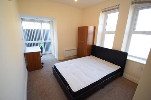 2 bedroom flat to rent, Crwys Road, Cardiff